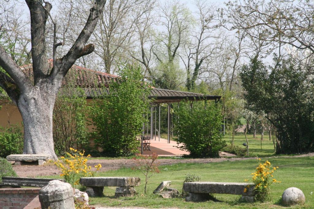 Agriturismo Corte San Girolamo Mantova Exterior photo